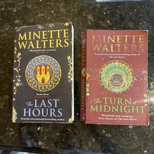 Minette Walters Book Set - The Last Hours & The Turn of Midnight